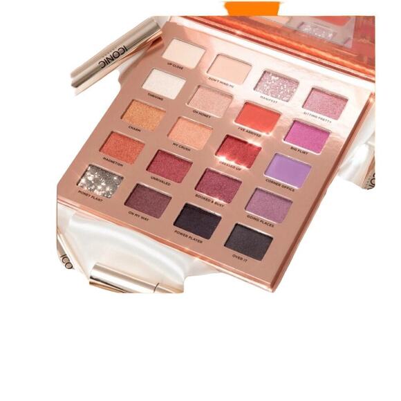 ICONIC LONDON DESK TO DANCE  EYESHADOW  PALETTE - Picture 3 of 9